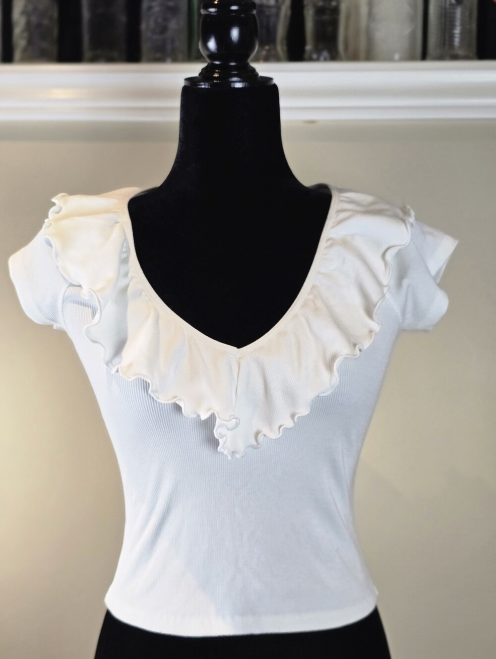 Wilfred by Aritzia Danette Ruffled Ribbed Tee Size Small